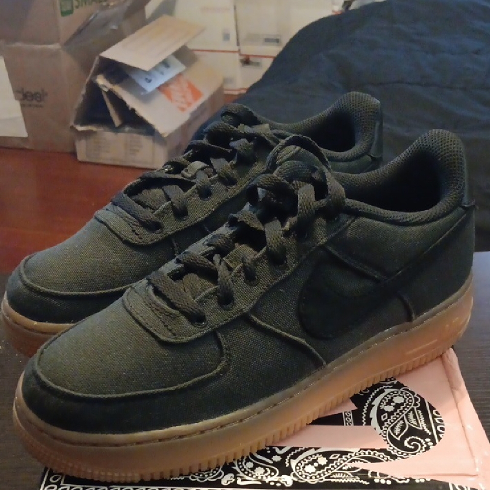 Nike Air Force 1 Low '07 "Black Gum" M6Y/W7.5 Brand New - Picture 3 of 9
